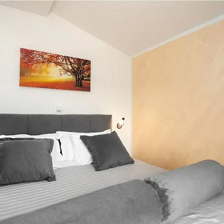 Hébergement de vacances Family Friendly House With A Swimming Pool Visnjan, Istria - Sredisnja Istra - 22837 *